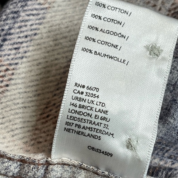 Men’s urban outfitters bdg brown vintage pattern flannel shirt size small - Picture 11 of 11